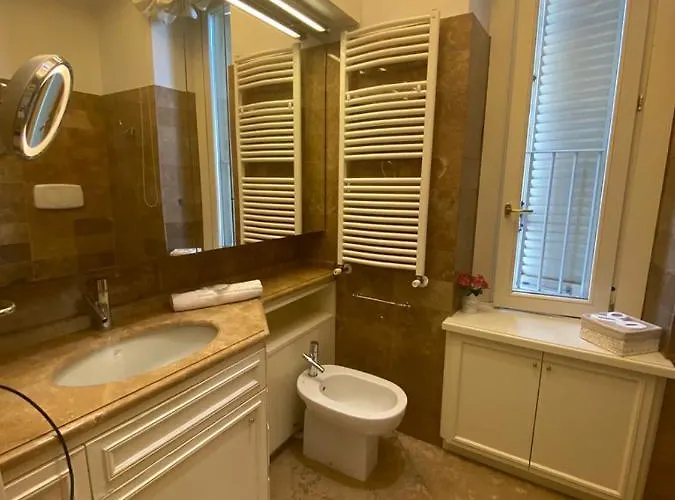 Spagna Luxury Daire *