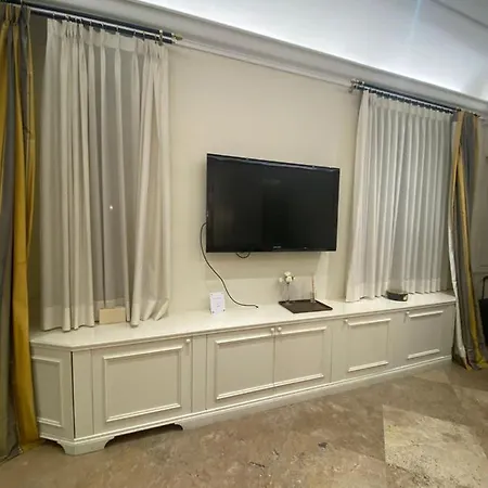 Daire Spagna Luxury