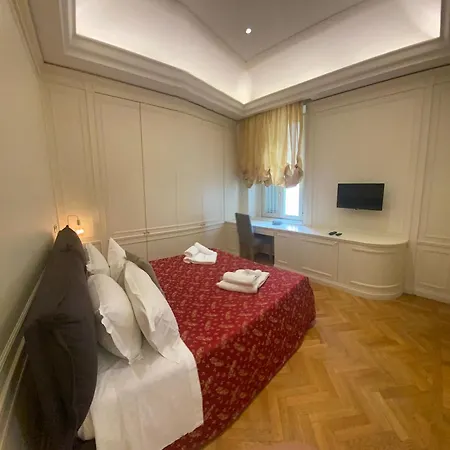 Spagna Luxury